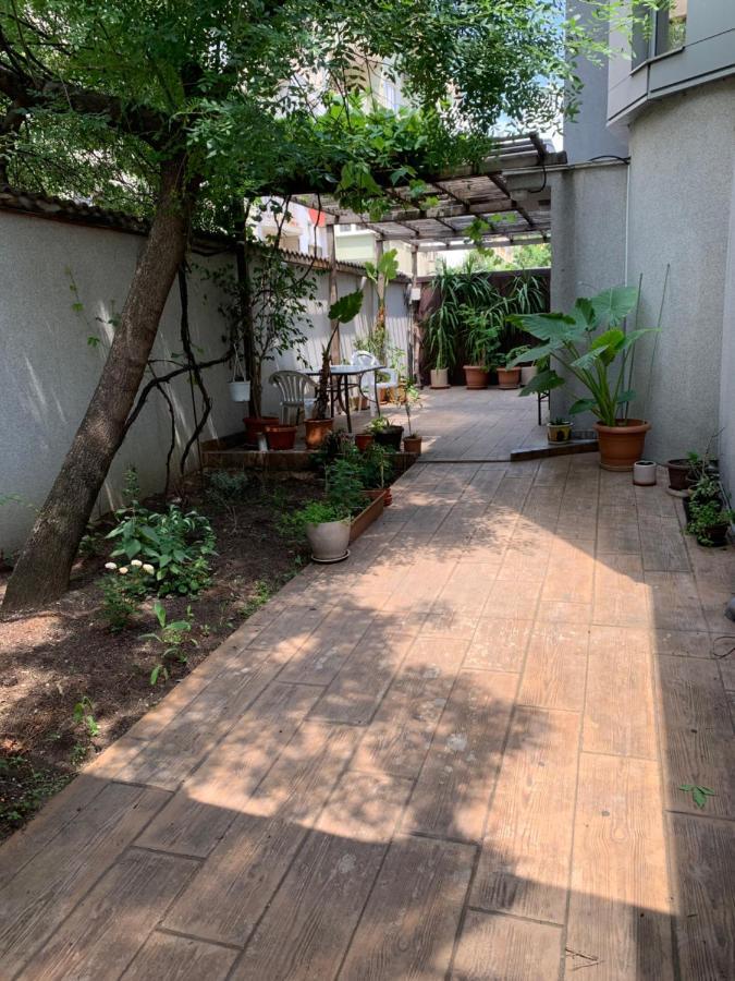 Lilia 3 Self-Check In Apartment With Hot Water Despite Prevention In The Neighborhood, Food And Drink Shop Open Until 10 Pm And Free Parking Area Next Ot 24 Hours Food And Drink Shop And Free Parking Area Sofia Zewnętrze zdjęcie